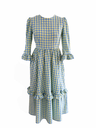 cut out profile gingham dress