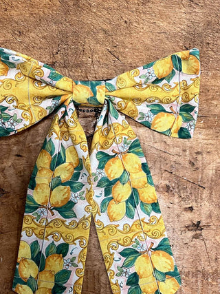 lemon print bow on table