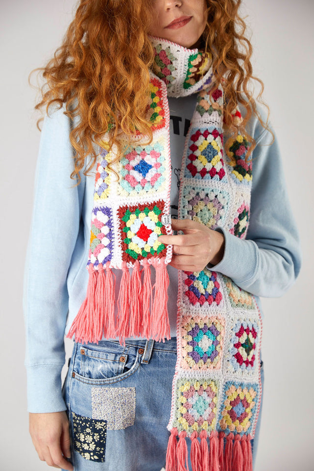 close-up-model-wearing-crochet-scarf