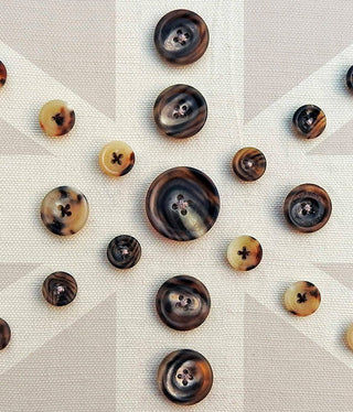 sustainable buttons in shape union jack