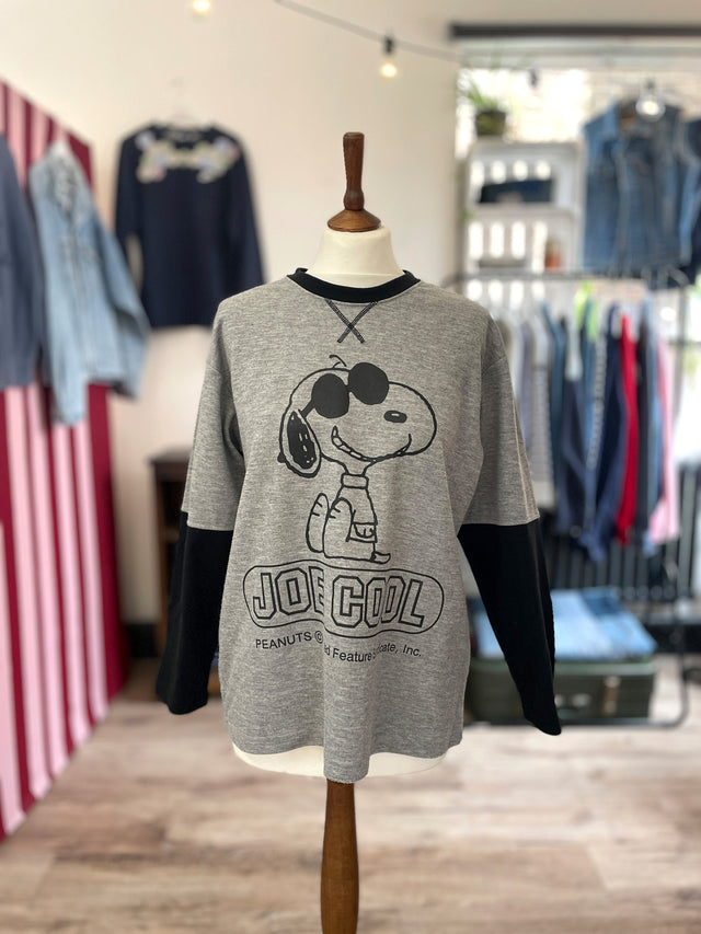 The Well Worn snoopy sweatshirt on mannequin